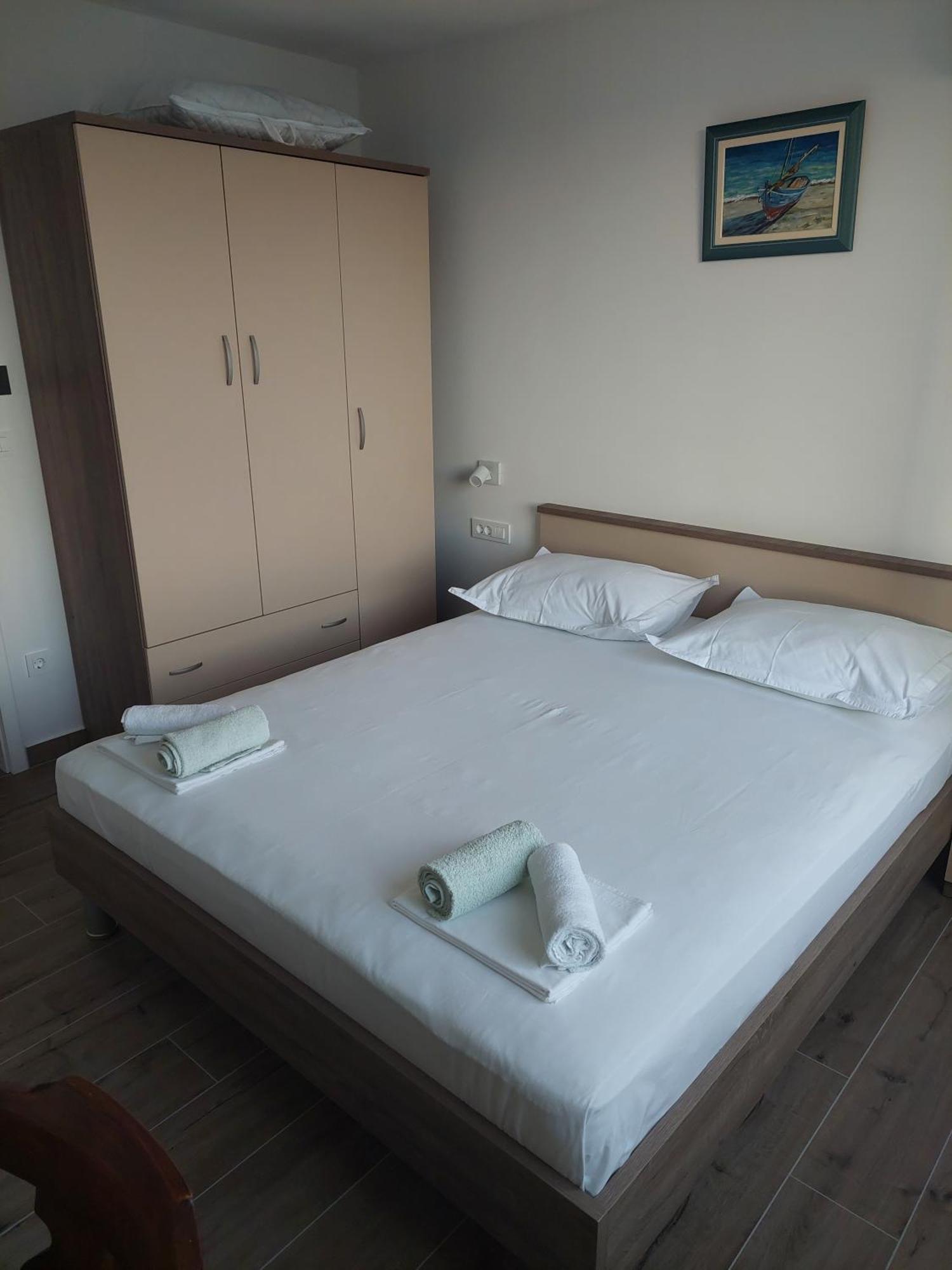 Apartman Njavro Podgora Ngoại thất bức ảnh